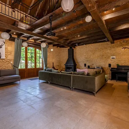 Domaine Des Grands Bois - La Maison De L'alchimiste- 3 - 7 Personnes, Piscine, Salle De Jeux, Billardet Cinema בית הארחה Sergeac